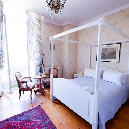 Château Du Maurier Casa de Férias La Fontaine-Saint-Martin