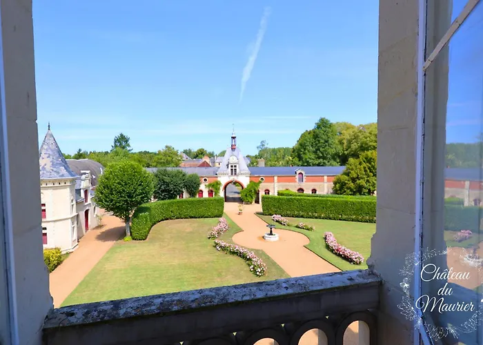 Chateau Du Maurier *